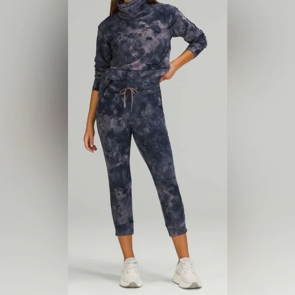 NWOT Lululemon Ready to Rulu Jogger Crop Diamond Dye Lunar Rock True Navy - Picture 4 of 8